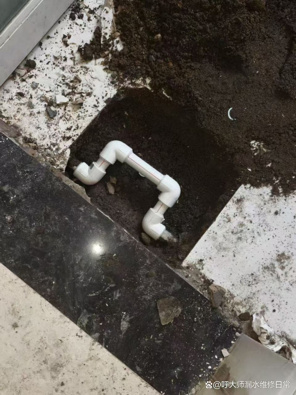 潍坊市政管道疑难漏点维修现场实拍:漏水检测定位与维修施工