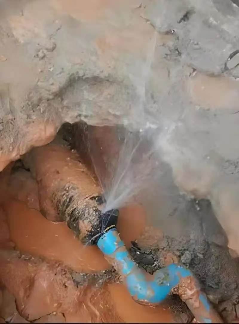 淄博地埋电缆漏电跳闸维修现场实拍:漏水检测定位与维修施工